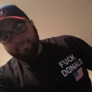 Meet your Posher, Nicholas